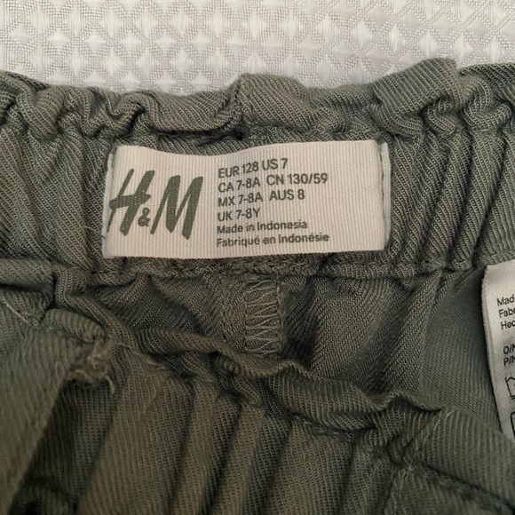 h&m girls utility joggers Size US 7 Color: gasoline/ Khaki green - Picture 6 of 13